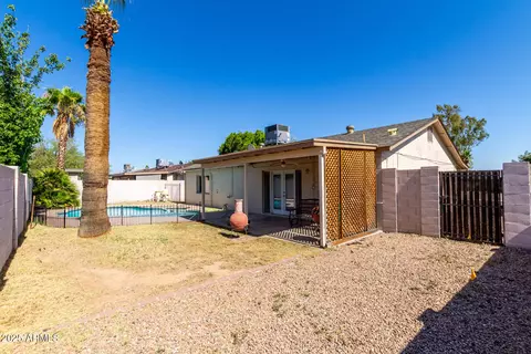 3828 W Crocus Dr, Phoenix, AZ 85053 photo 29