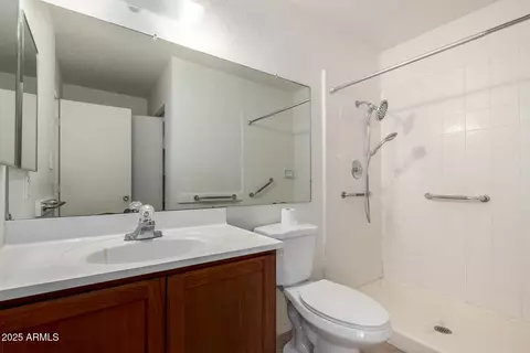 3828 W Crocus Dr, Phoenix, AZ 85053 photo 16