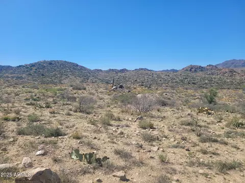 0 S Date Creek Rd #PARCEL H, Congress, AZ 85332