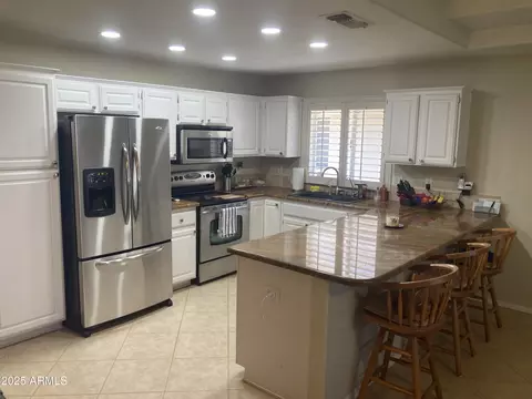 Kitchen - 11360 E Keats Ave #75, Mesa, AZ 85209 photo 2 of 3