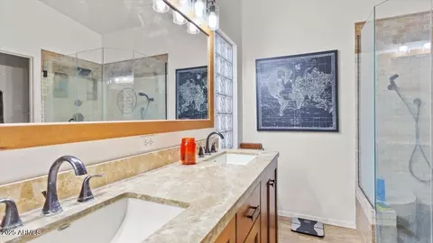 2585 E Morgan Dr, Gilbert, AZ 85295 photo 23