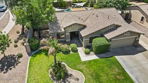 2585 E Morgan Dr, Gilbert, AZ 85295