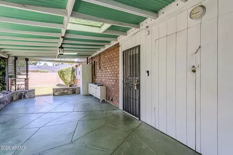 Exterior - 1945 E Solano Dr, Phoenix, AZ 85016 photo 3 of 10