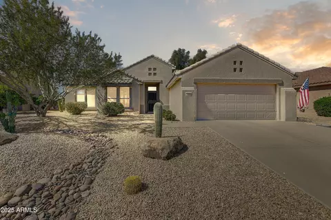 15766 W Grand Point Ln, Surprise, AZ 85374