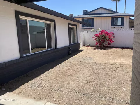 4210 W Solano Dr, Phoenix, AZ 85019 photo 3