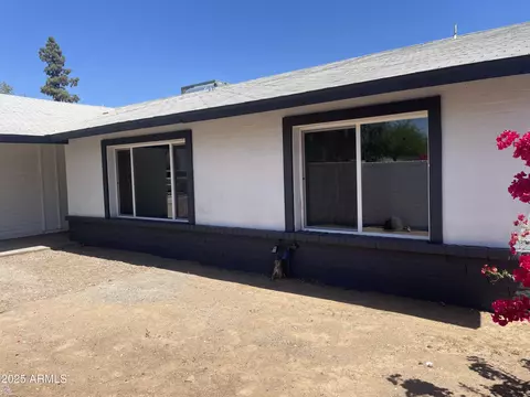 4210 W Solano Dr, Phoenix, AZ 85019 photo 4