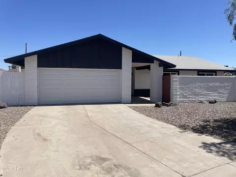 4210 W Solano Dr, Phoenix, AZ 85019