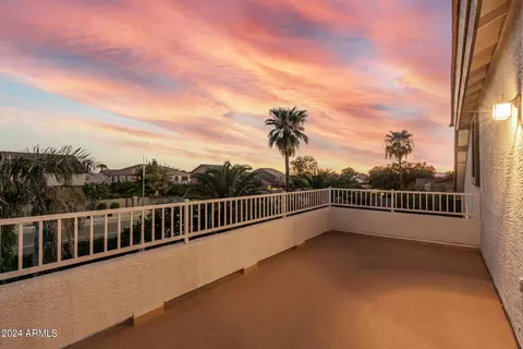 Exterior - 2977 E County Down Dr, Chandler, AZ 85249 photo 6 of 32