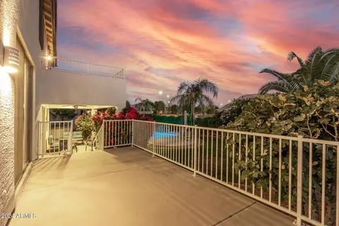 Exterior - 2977 E County Down Dr, Chandler, AZ 85249 photo 9 of 32