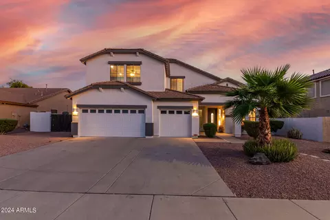 Exterior - 2977 E County Down Dr, Chandler, AZ 85249 photo 4 of 32