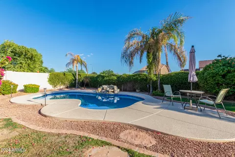 Exterior - 2977 E County Down Dr, Chandler, AZ 85249 photo 24 of 32