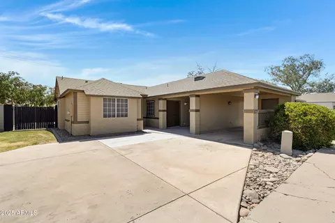 4165 E Huntington Dr, Phoenix, AZ 85040