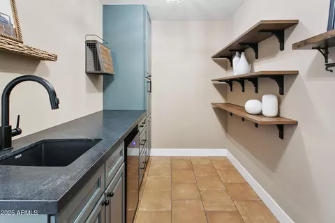 613 E Vista Ave, Phoenix, AZ 85020 photo 13