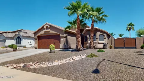 10258 W Daley Ln, Peoria, AZ 85383