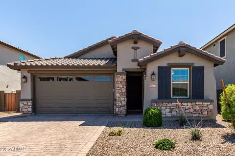 15077 W Portland St, Goodyear, AZ 85338