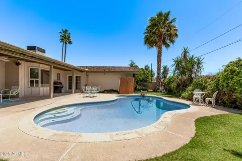 425 E Del Rio Dr, Tempe, AZ 85282 photo 5