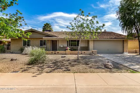 425 E Del Rio Dr, Tempe, AZ 85282