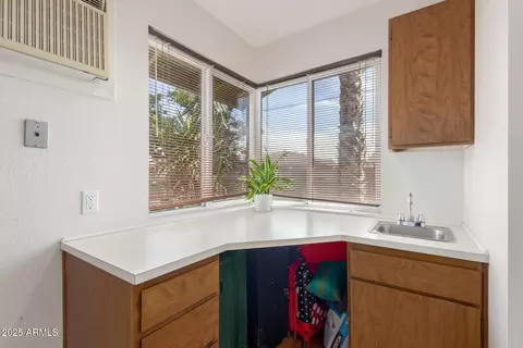 425 E Del Rio Dr, Tempe, AZ 85282 photo 27