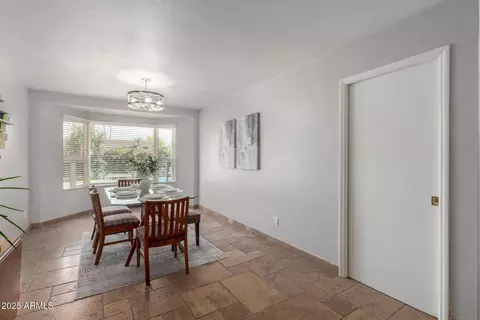425 E Del Rio Dr, Tempe, AZ 85282 photo 10