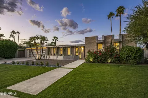 20 W Canterbury Ln, Phoenix, AZ 85023
