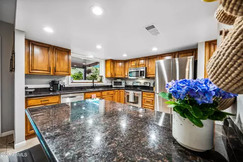 2066 E Lockwood St, Mesa, AZ 85213 photo 4
