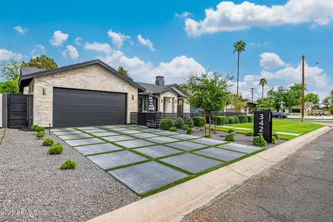 3425 N 50th Pl, Phoenix, AZ 85018 photo 11
