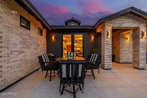 3425 N 50th Pl, Phoenix, AZ 85018 photo 7