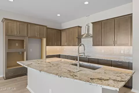 Kitchen - 4320 E Bernice St, Gilbert, AZ 85295 photo 1 of 8