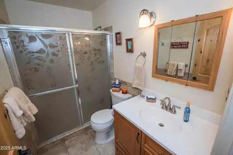 Bath - 8144 E Dakota Rd, Hereford, AZ 85615 photo 7 of 7
