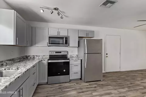 Kitchen - 115 S Stardust Ln, Apache Junction, AZ 85120 photo 3 of 3