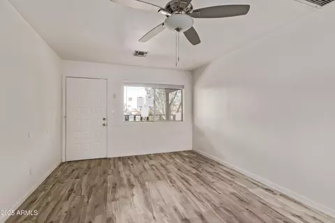 Living - 115 S Stardust Ln, Apache Junction, AZ 85120 photo 2 of 4