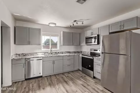 Kitchen - 115 S Stardust Ln, Apache Junction, AZ 85120 photo 1 of 3