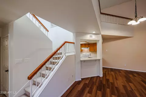 10 E Betty Elyse Ln, Phoenix, AZ 85022 photo 12