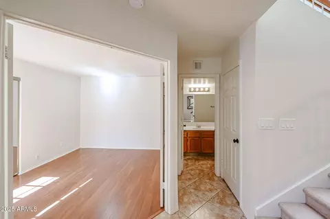 10 E Betty Elyse Ln, Phoenix, AZ 85022 photo 25