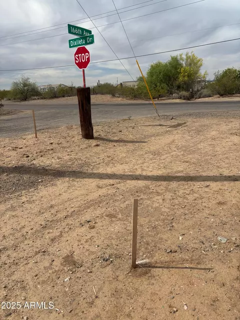 16515 W Dixileta Dr #C, Surprise, AZ 85387