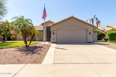 2245 E Sherri Dr, Gilbert, AZ 85296