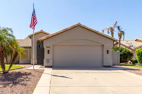 2245 E Sherri Dr, Gilbert, AZ 85296 photo 2