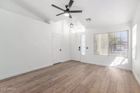 2245 E Sherri Dr, Gilbert, AZ 85296 photo 9
