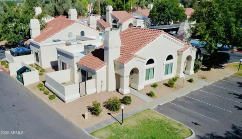 1111 W Summit Pl #52, Chandler, AZ 85224