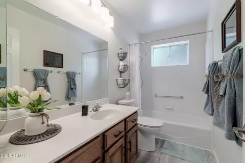 Bath - 7935 E Kiowa Cir, Mesa, AZ 85209 photo 4 of 4