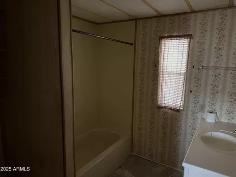 348 W Byrd Ave, Coolidge, AZ 85128 photo 10