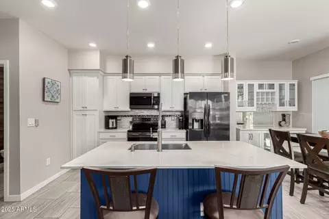 2722 S Cavalier Dr #101, Gilbert, AZ 85295 photo 8