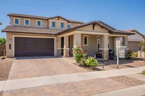 Exterior - 3871 E Harrison St, Gilbert, AZ 85295 photo 6 of 15