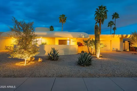 9457 N 80th Pl, Scottsdale, AZ 85258