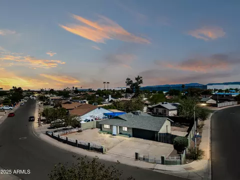 6171 W Mckinley St, Phoenix, AZ 85043