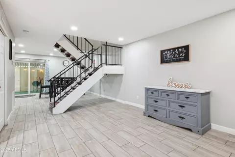 4642 N 19th Ave, Phoenix, AZ 85015