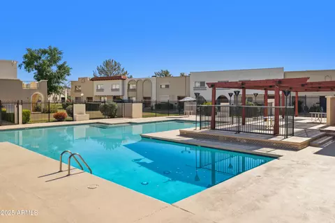 Exterior - 4642 N 19th Ave, Phoenix, AZ 85015 photo 2 of 2
