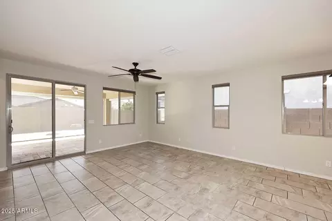 Living - 10065 E Tiger Lily Ave, Mesa, AZ 85212 photo 2 of 4