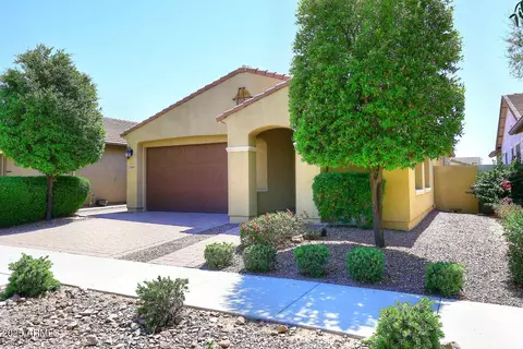 Exterior - 10065 E Tiger Lily Ave, Mesa, AZ 85212 photo 11 of 13