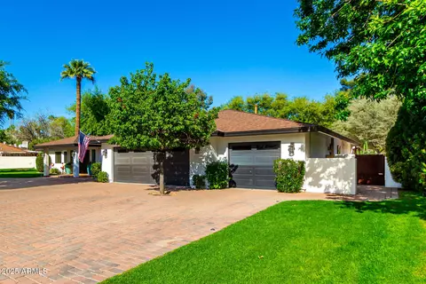 Exterior - 8031 N 12th Ave, Phoenix, AZ 85021 photo 3 of 18